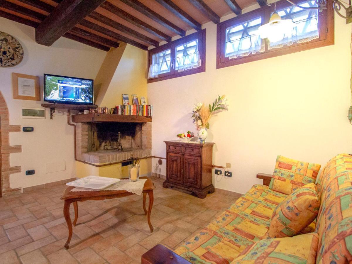 Holiday Home Capanna Di Sopra By Interhome Castellina Scalo Exteriör bild